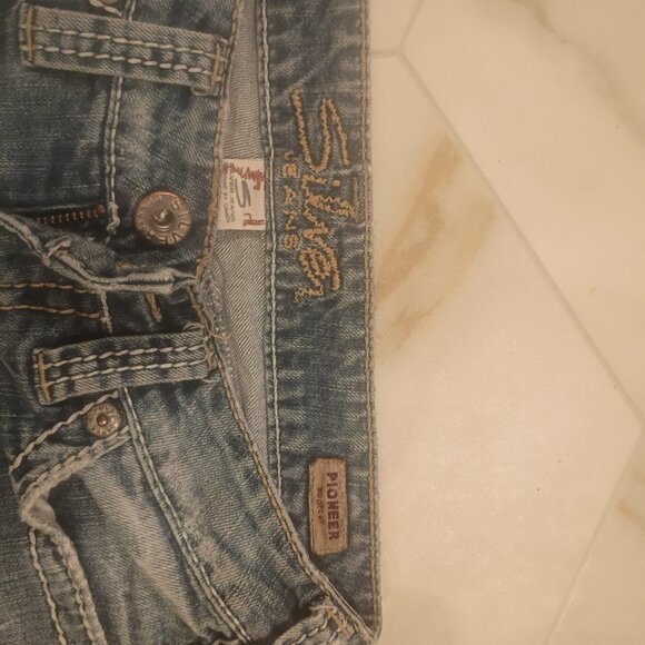 Silver jeans - Picture 5 of 5